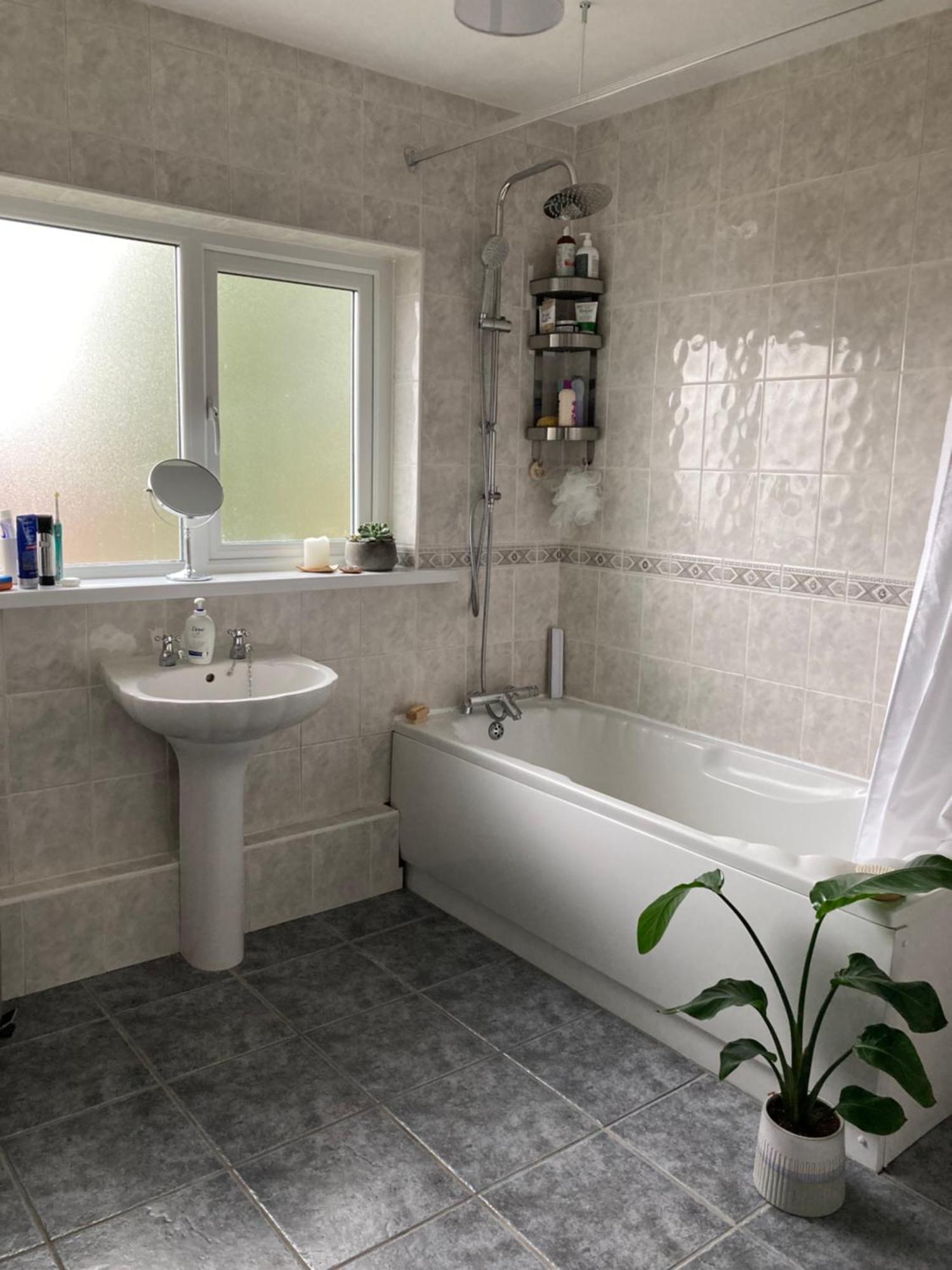 Cosy At Cumberland - Double Room With Shared Bathroom Dundonald  Экстерьер фото